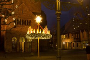 Weihnachtsbeleuchtung von Essert-Illuminationen mit LED-Adventskranz in Minden