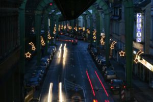 Weihnachtsbeleuchtung von Essert-Illuminationen mit LED-Lichtschlauch in Wuppertal