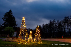 Weihnachtsbeleuchtung von Essert-Illuminationen mit 3D Dekoration in Reichelsheim